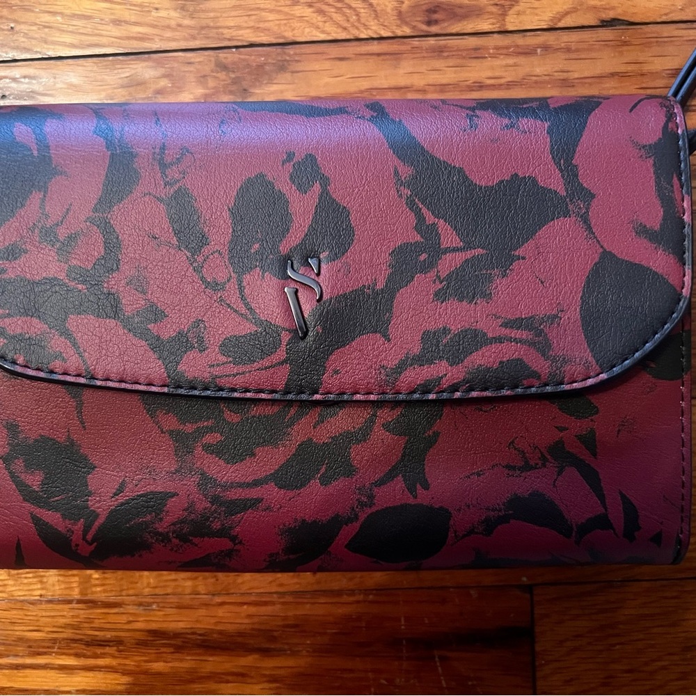 Elegant Burgundy and Black Floral Women's Bag